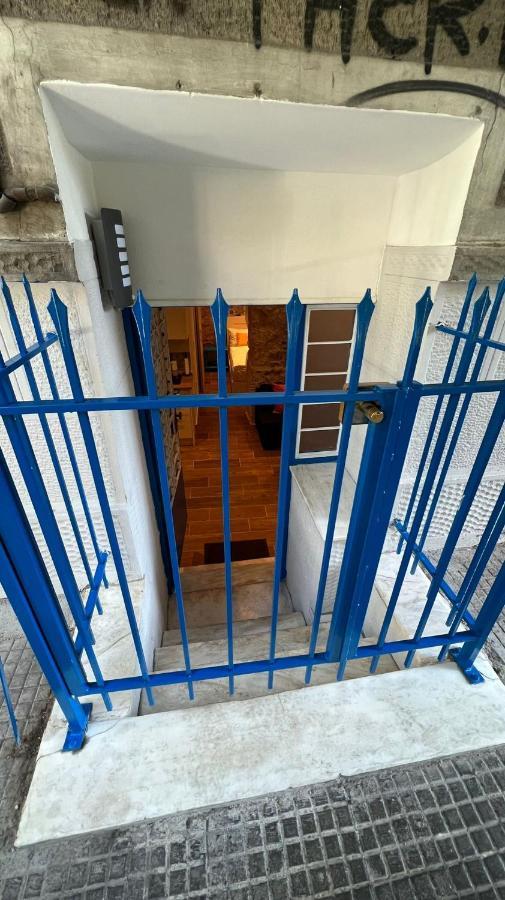 Stone Inn Near Acropolis & Metro 石头记 Felsenhohle Athen Exterior foto
