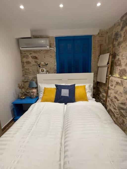 Stone Inn Near Acropolis & Metro 石头记 Felsenhohle Athen Exterior foto