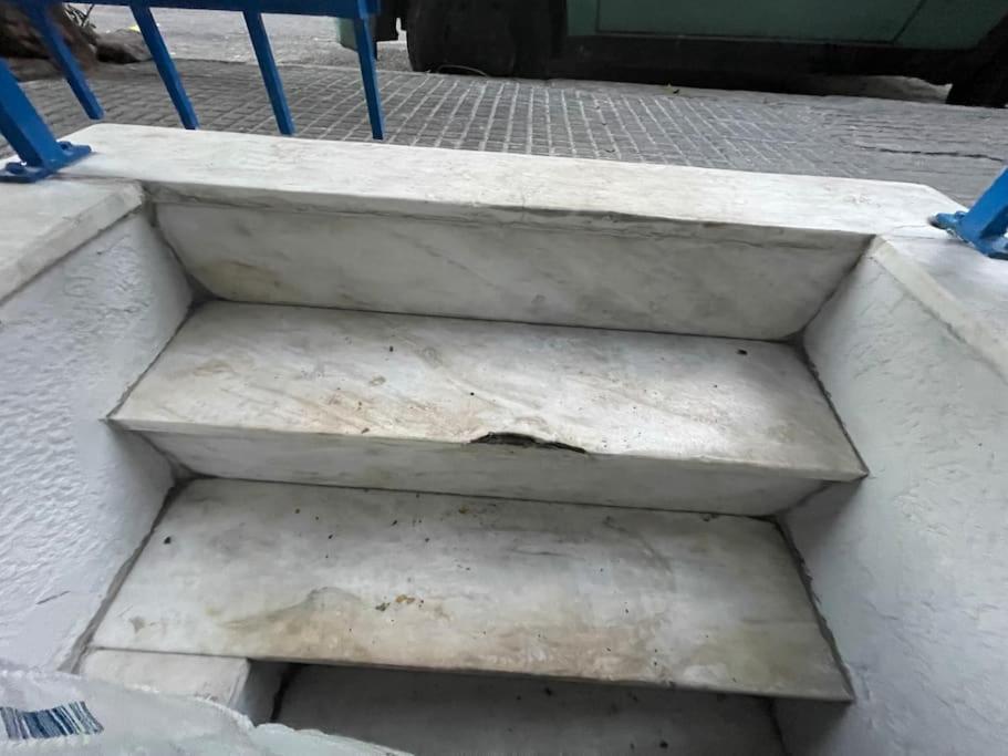 Stone Inn Near Acropolis & Metro 石头记 Felsenhohle Athen Exterior foto